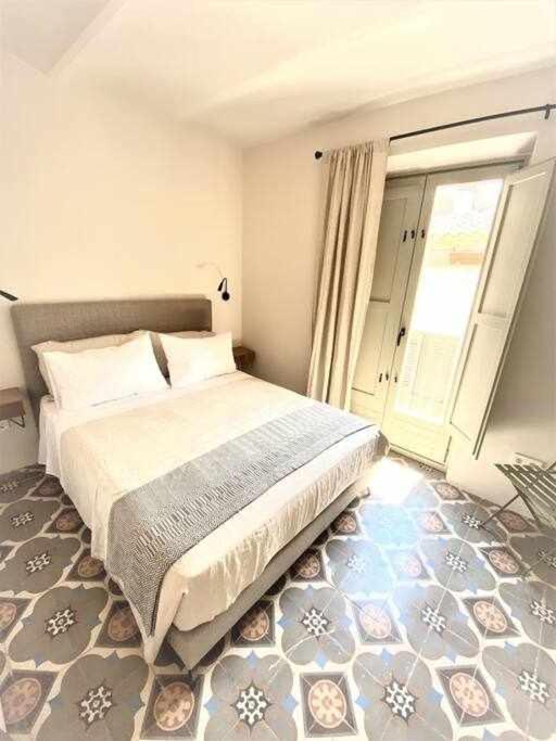 Velo Vern 3 Luxury Penthouse W Views Of City Wall Gerona Exterior foto