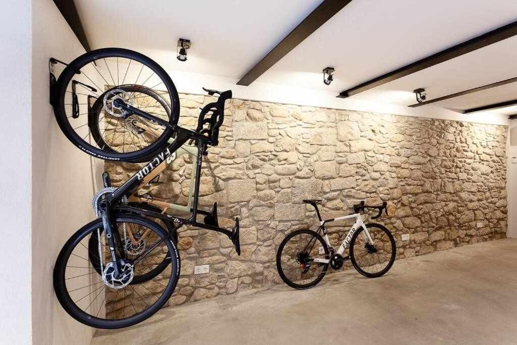 Velo Vern 3 Luxury Penthouse W Views Of City Wall Gerona Exterior foto